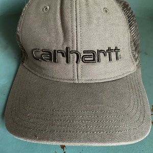Carhartt hat